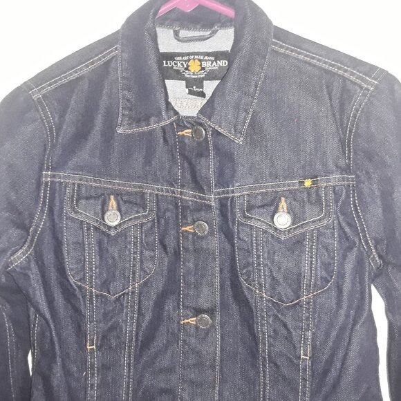 Ladies Lucky Brand, Small 2 side pockets,2 front pockets, button up short jacket - Picture 2 of 4